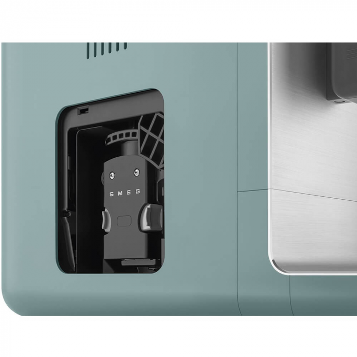 Автоматическая кофемашина SMEG BCC13EGMEU в магазине «На диване» в Брянске  — Выгодная цена